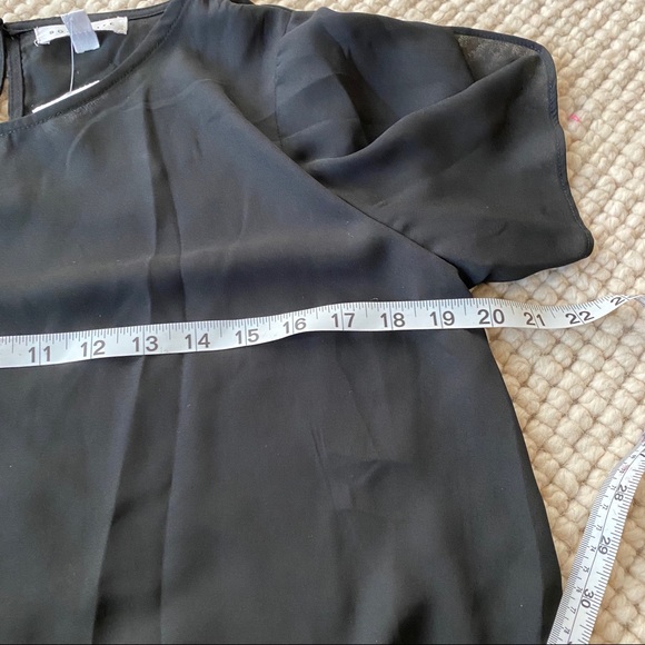 Socialite Sheer Tie Waist Short Sleeve Blouse - Picture 7 of 8